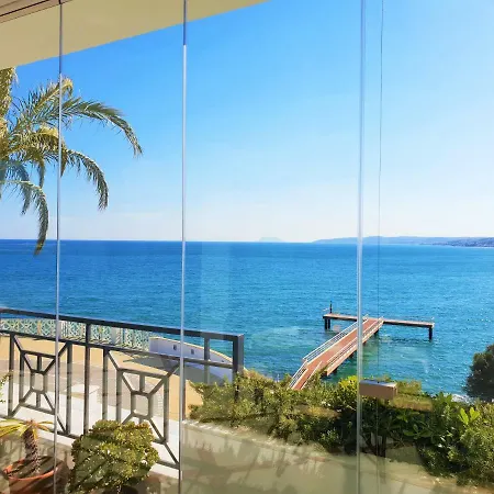 Luxury Frontal To The Sea In Doncella *