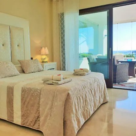 Luxury Frontal To The Sea In Doncella *