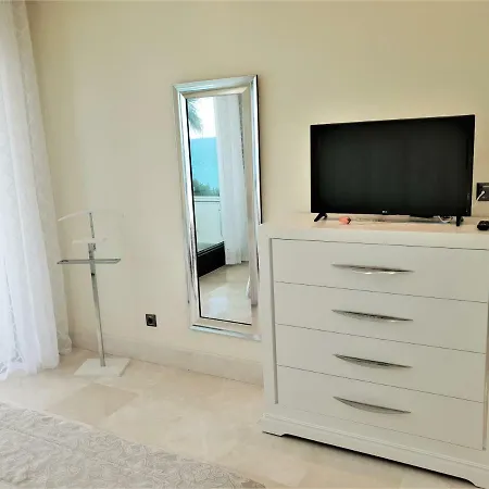 Daire Luxury Frontal To The Sea In Doncella *