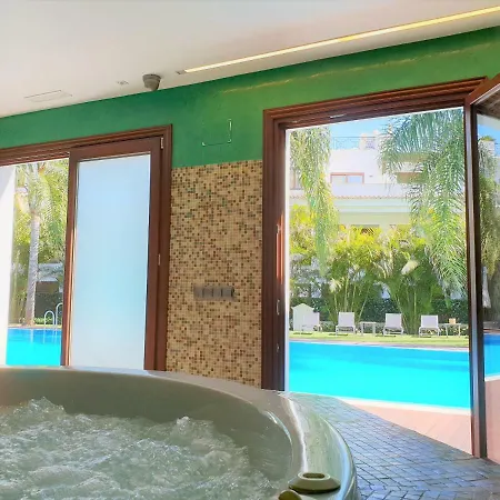 Luxury Frontal To The Sea In Doncella