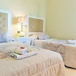 Luxury Frontal To The Sea In Doncella Appartement