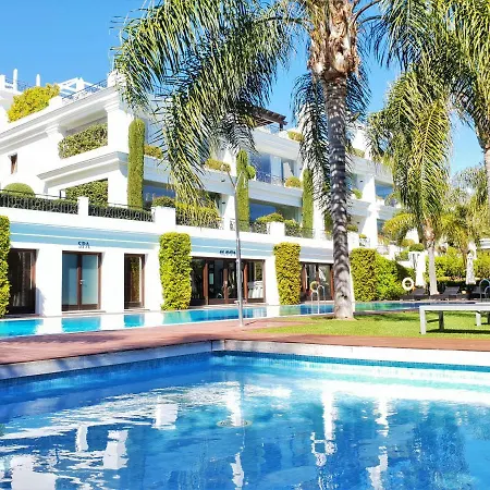 Luxury Frontal To The Sea In Doncella * Estepona