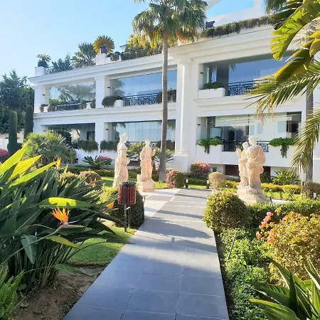 Luxury Frontal To The Sea In Doncella *