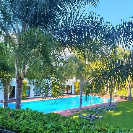 Luxury Frontal To The Sea In Doncella Εστεπόνα