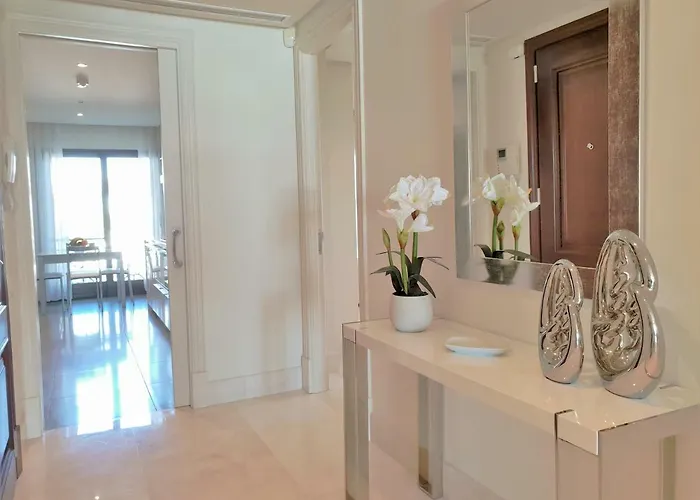 Luxury Frontal To The Sea In Doncella Estepona