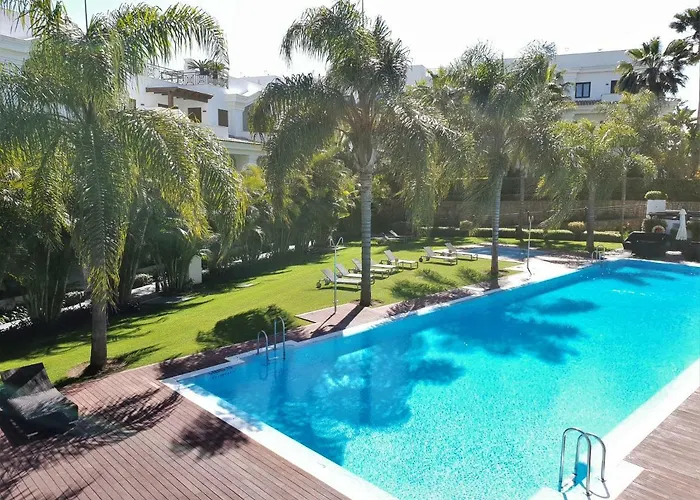 Luxury Frontal To The Sea In Doncella Estepona