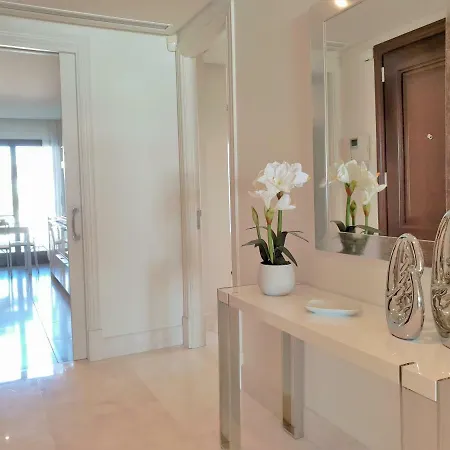 Luxury Frontal To The Sea In Doncella Estepona