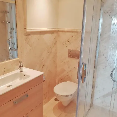 Luxury Frontal To The Sea In Doncella Apartman